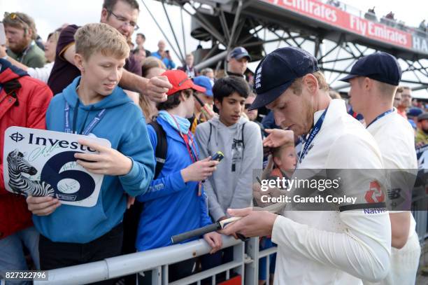 Tom Westley of England meets fans after winning the Investec Test series between England and South Africa at Old Trafford on August 7, 2017 in...