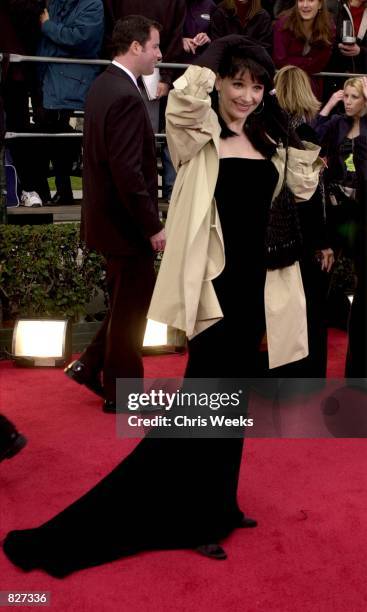 Actress Juliette Binoche attends the 7th Annual Screen Actors Guild Awards March 11, 2001 at the Shrine Auditorium in Los Angeles, CA.