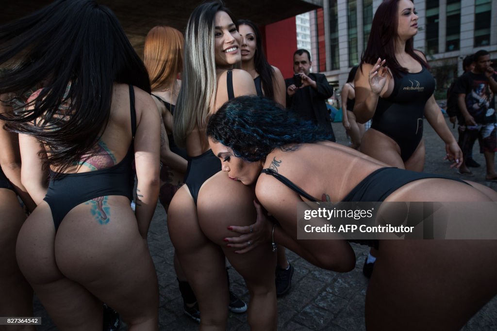 BRAZIL-LIFESTYLE-BEAUTY-MISS BUMBUM-OFFBEAT