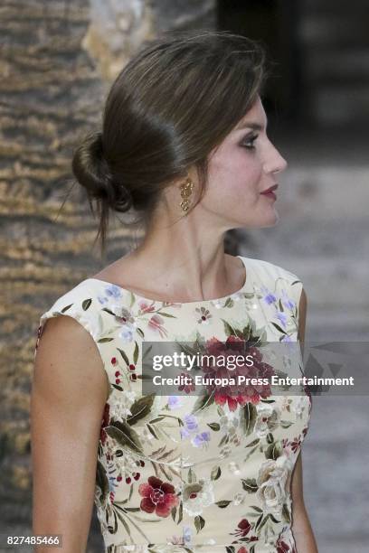 Queen Letizia of Spain attends a dinner for authorities at the Almudaina Palace on August 4, 2017 in Palma de Mallorca, Spain.