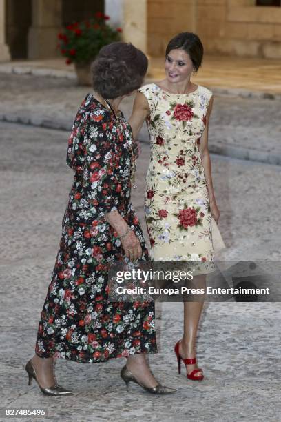 Queen Letizia of Spain and Queen Sofia host a dinner for authorities at the Almudaina Palace on August 4, 2017 in Palma de Mallorca, Spain.