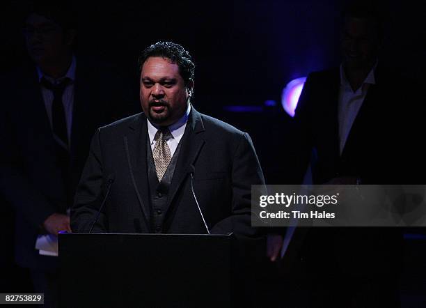 Ruia Aperahama accepts the APRA Maioha Award at the 2008 APRA Silver Scroll Awards at the Auckland Town Hall on September 10, 2008 in Auckland, New...