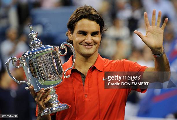 Roger Federer of Switzerland celebrates victory over Andy Murray of Great Britain in the men's final at the US Open tennis tournament September 8,...