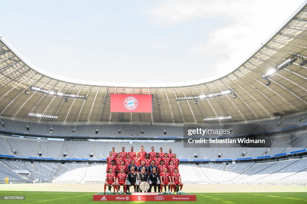 FC Bayern Muenchen - Team Presentation