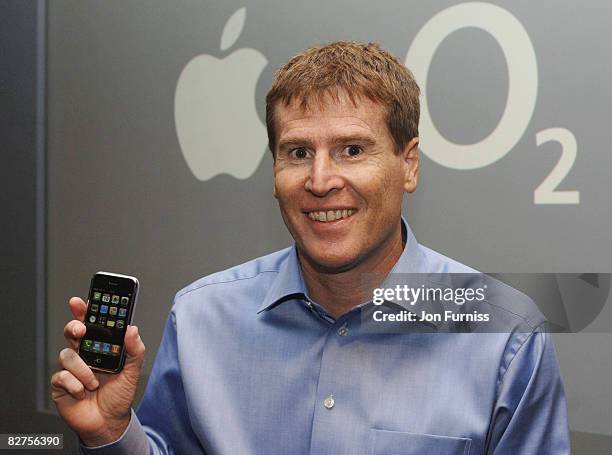 Matthew Key, Chief Executive of O2 UK at the launch of the exclusive iPhone on O2 at the Apple store on September 18, 2007 Regents Street London.