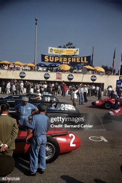 Juan Manuel Fangio, Tony Brooks, Stirling Moss, Stuart Lewis-Evans, Maserati 250F, Vanwall VW 5, Grand Prix of Italy, Monza, 08 September 1957.