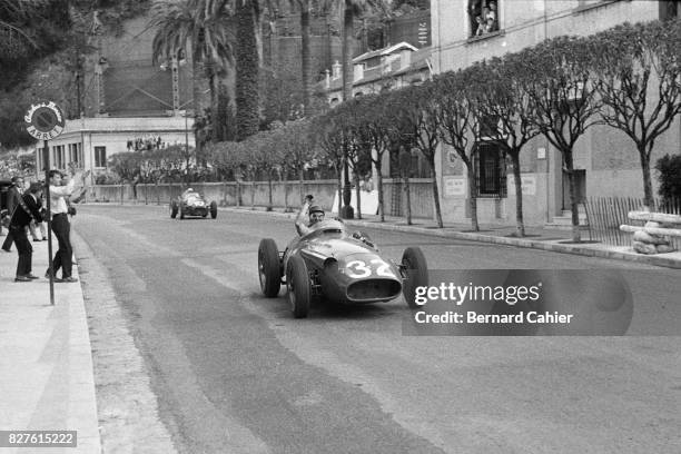 Juan Manuel Fangio, Stuart Lewis-Evans, Maserati 250F, Grand Prix of Monaco, Monaco, 19 May 1957.