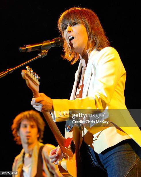 Andy Hobson and Chrissie Hynde of The Pretenders