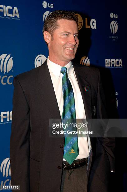Australia's Cricket Player Simon Taufel arrives to ICC Awards on September 10, 2008 at Westin Mina Serahi Hotel and Resort in Dubai, United Arab...