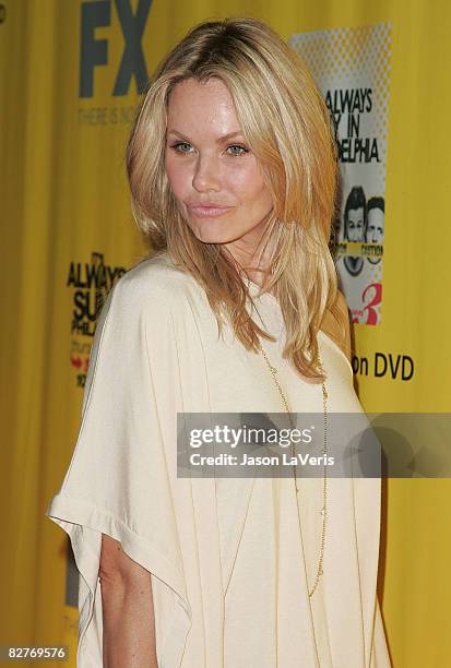 Actress Andrea Roth attends the "It's Always Sunny in Philadelphia" DVD release and premiere party at STK on September 10, 2008 in West Hollywood,...