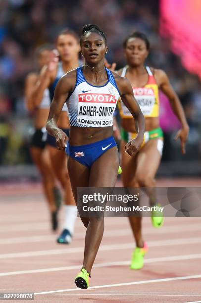 London , United Kingdom - 8 August 2017; Dina Asher-Smith of Great Britain during her round one heat of the Women's 200m event during day five of the...