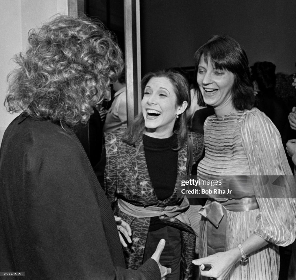 Actress Carrie Fisher , Penny Marshall and Judy Belushi attend a ...