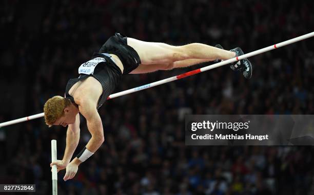 Shawnacy Barber of Canada competes in the Men's Pole Vault final during day five of the 16th IAAF World Athletics Championships London 2017 at The...