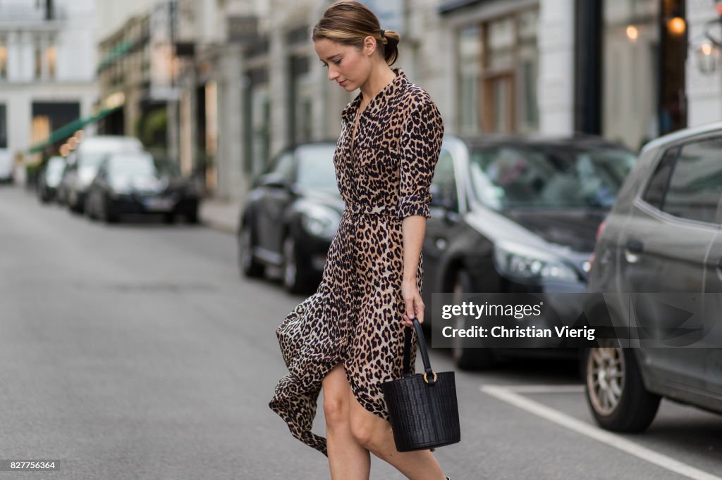 Street Style - Copenhagen Fashion Week Spring/Summer 2018: Day 1