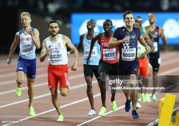 Pierre-Ambroise Bosse of France leads Adam Kszczot of Poland, Kipyegon Bett of Kenya and Kyle Langford of Great Britain in the Men's 800 metres final...