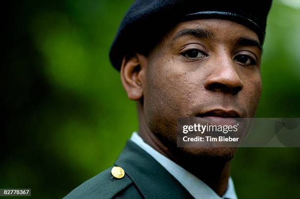 portrait of soldier in uniform  - african american soldier bildbanksfoton och bilder