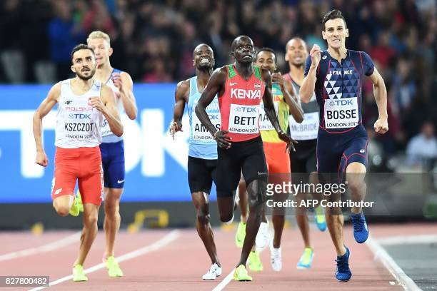 France's Pierre-Ambroise Bosse beats Poland's Adam Kszczot and Kenya's Kipyegon Bett in the final of the men's 800m athletics event at the 2017 IAAF...