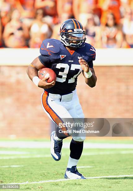 Running back Cedric Peerman of the University of Virginia Cavaliers against # of the University of Southern California Trojans on August 30, 2008 at...