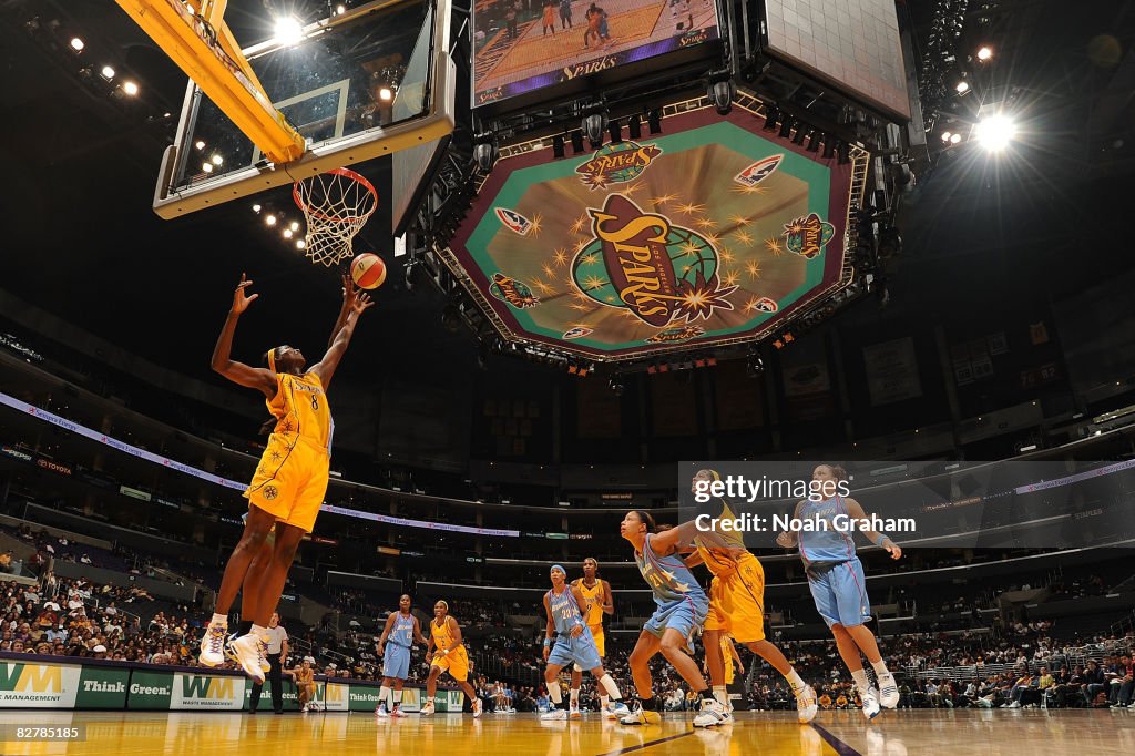 Atlanta Dream v Los Angeles Sparks