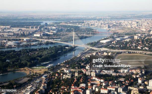belgrade bridge - belgrade skyline imagens e fotografias de stock