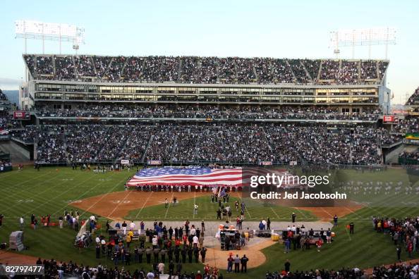 Denver Broncos v Oakland Raiders Denver Broncos v Oakland Raiders