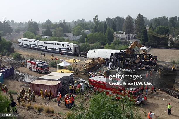 Metrolink Train Crash Photos and Premium High Res Pictures - Getty Images