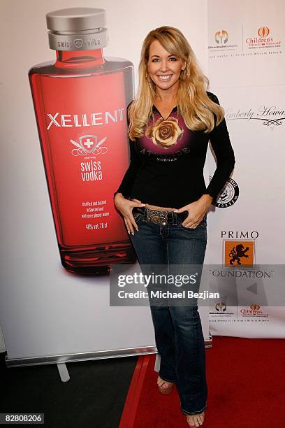 Actress Robin Bain arrives at the 3rd Annual Celebrity Texas Hold'Em Poker Tournament on September 13, 2008 in West Hollywood, California.