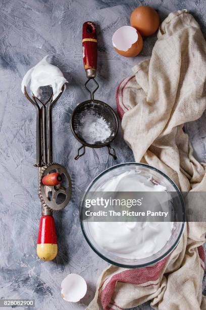 process of cooking meringue - merengue fotografías e imágenes de stock