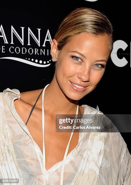 Model Sandy Meyer-Woelden attends TCN Fashion Collection photocall on September 14, 2008 at the Florida Park Club in Madrid, Spain.