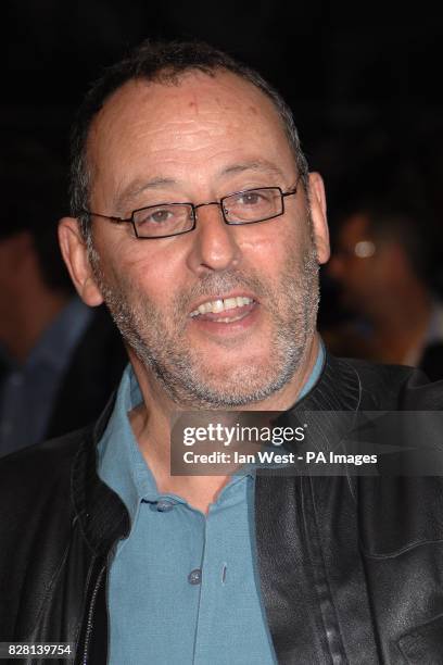 Jean Reno Rifle 1,940 Revolver Premiere Stock Photos, High-Res Pictures, and Images ...