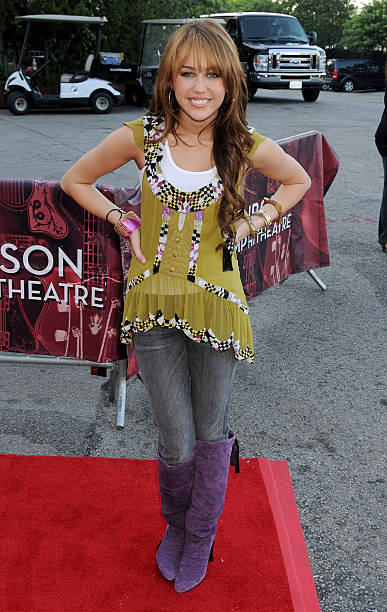 Actress/singer Miley Cyrus arrives at The City of Hope Benefit Concert at Gibson Amphitheater on September 14, 2008 in Universal City, California.