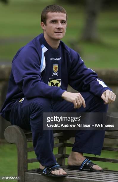 Scotland's Barry Ferguson during a photo call ouside Cameron House Hotel, Loch Lomond, Friday October 7, 2005. Scotland play Belarus in a World Cup...