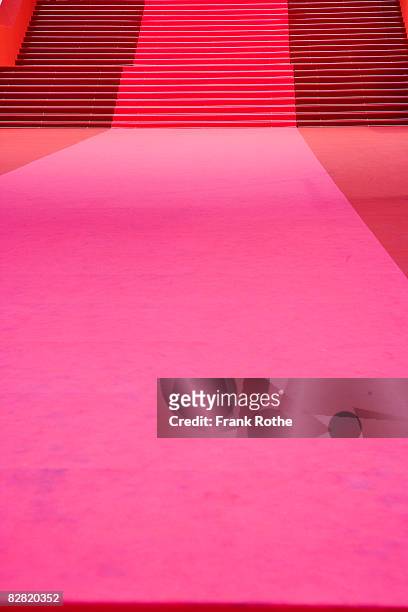 red carpet - carpet stairs stock pictures, royalty-free photos & images