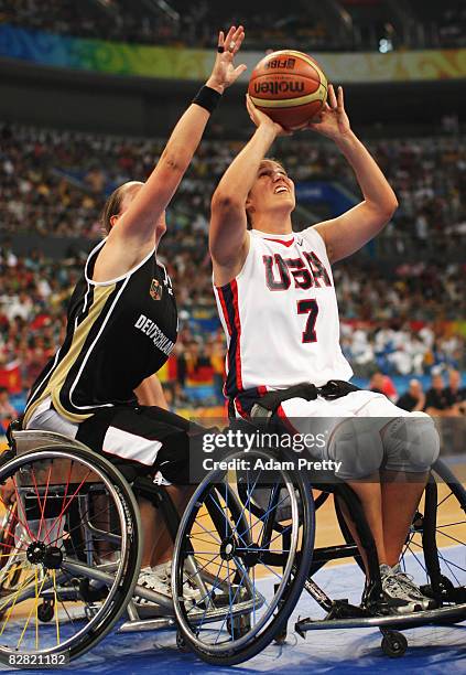 Jennifer Ruddell 12 Jen Ruddell Stock Photos, High-Res Pictures, and Images - Getty Images