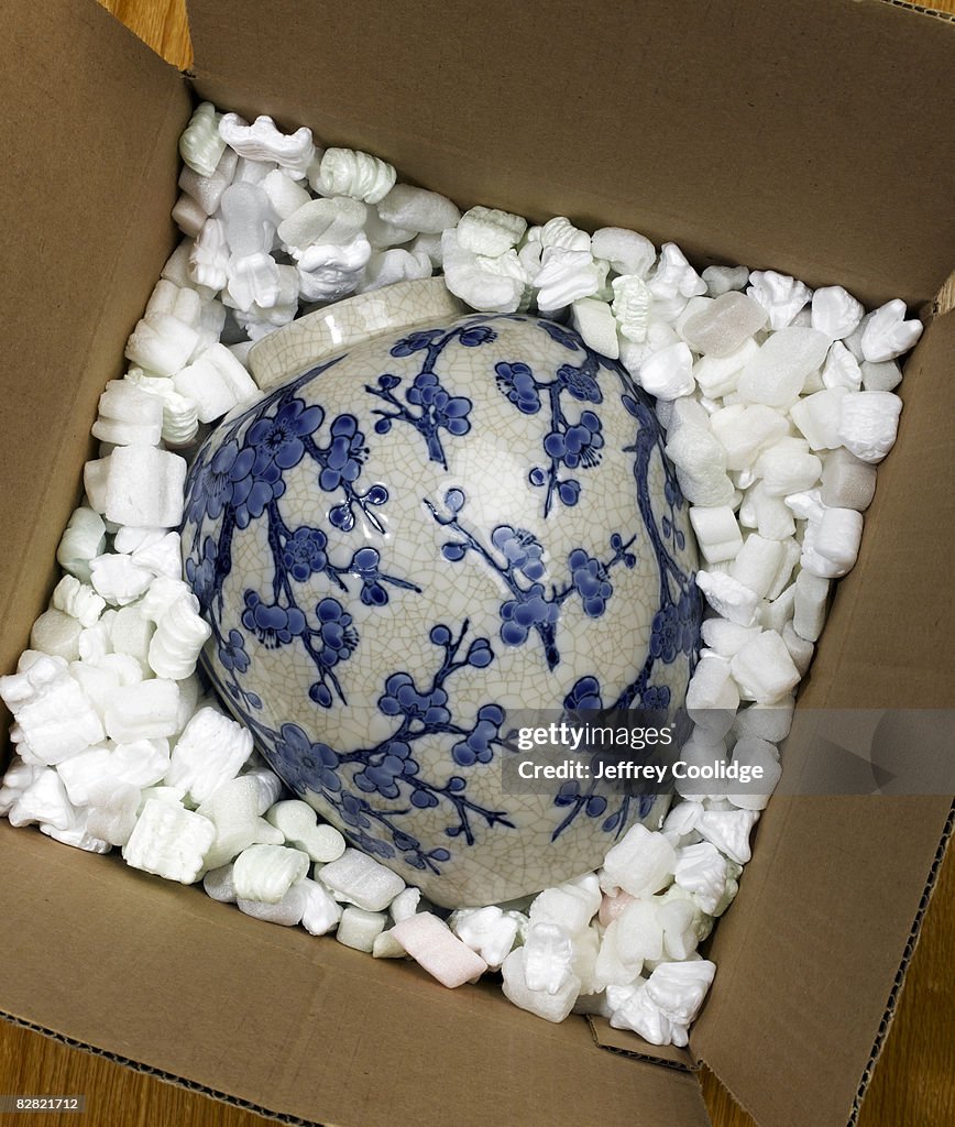Vase in box with packing material