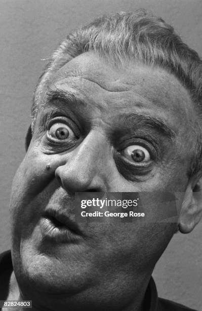 Rodney Rodney Dangerfield Portrait Session Photos and Premium High Res ...