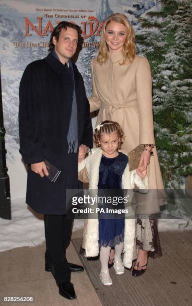 Aiden Butler and Jodie Kidd arrive for the Royal Film Performance & World Premiere of 'The Chronicles Of Narnia', from the Royal Albert Hall, west...