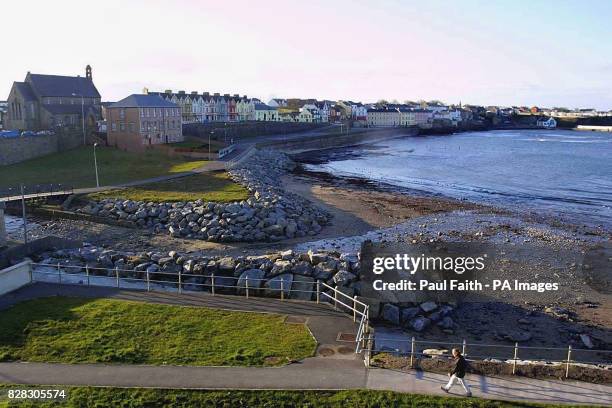General view of the main street in Bundoran Co Donegal, Monday 23 January 2006. One of two popular seaside holiday resorts on both sides of the...