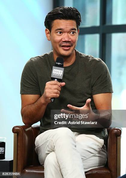 Build Presents Destin Daniel Cretton And Max Greenfield Discussing Their New Film "The Glass Castle" Build Presents Destin Daniel Cretton And Max Greenfield Discussing Their New Film "The Glass Castle"