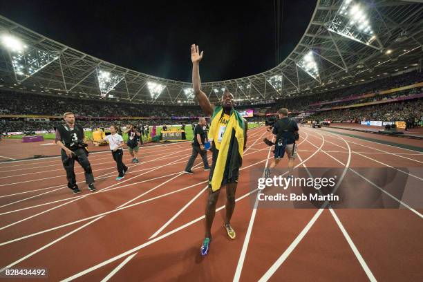 16th IAAF World Championships: Jamaica Usain Bolt waves to crowd after losing Men's 100M race at Olympic Stadium. Final individual race of Bolt's...