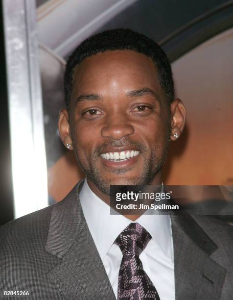 Actor Will Smith attends the premiere of "Lakeview Terrace" at the AMC Lincoln Square Theater on September 15, 2008 in New York City.