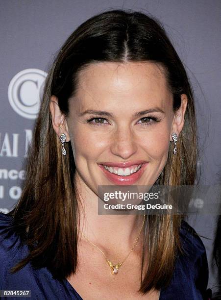 Actress Jennifer Garner arrives at the 4th Annual Pink Party at Barker Hanger on September 13, 2008 in Santa Monica, California.