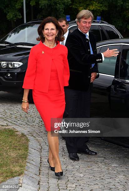 Queen Silvia of Sweden and Prince Leopold von Bayern arrive at the 'Passauer Neue Presse' publishing house on September 17, 2008 in Passau, Germany....