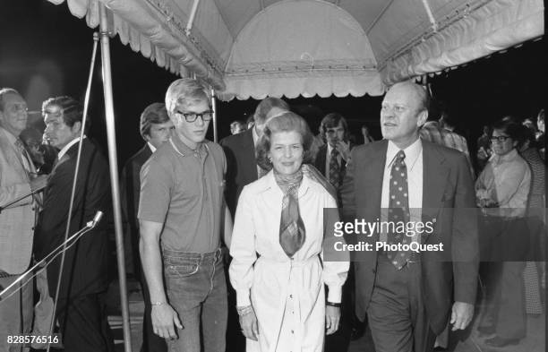 View of, from left, Steven Ford and his parents, First Lady Betty Ford and US President Gerald R Ford , as they arrive at the White House, Washington...