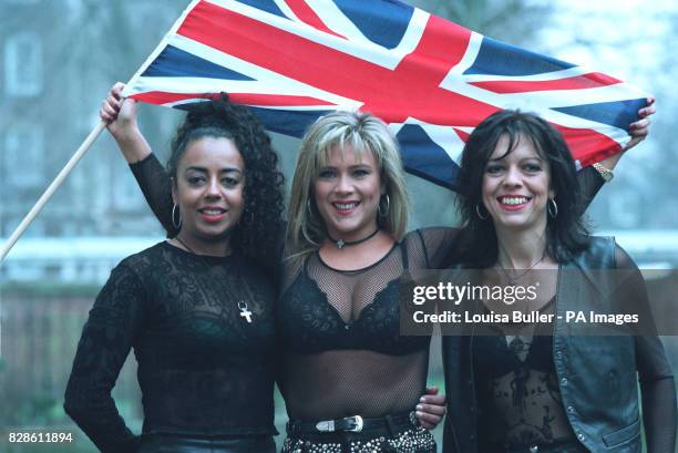 Singer Samantha Fox with members of her band "Sox" Cris Bonacci and Lauraine Mckintosh, launch their bid for the 1995 Eurovision song contest in...