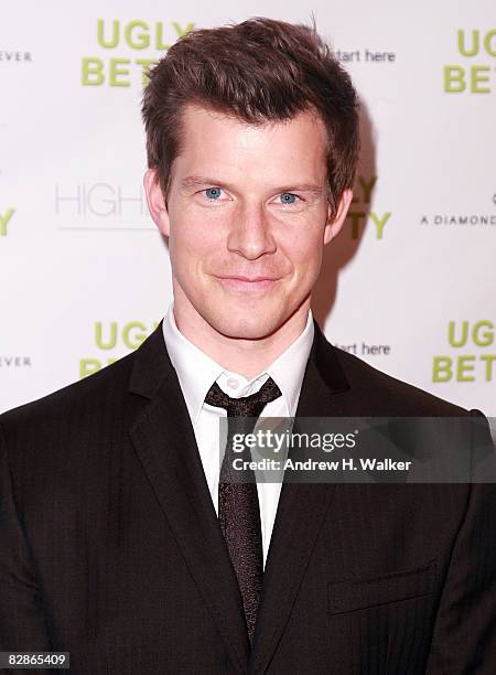 Actor Eric Mabius attends the "Ugly Betty" in New York preview party at Highbar on September 15, 2008 in New York City.