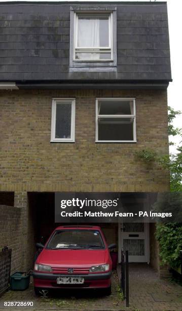 The exterior of the house in north London where Canaletto's Regatta On The Grand Canal is hanging. Ben Haworth who studies at Slade School of Art,...