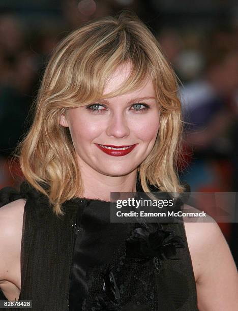 Kirsten Dunst 2007 Photos and Premium High Res Pictures - Getty Images