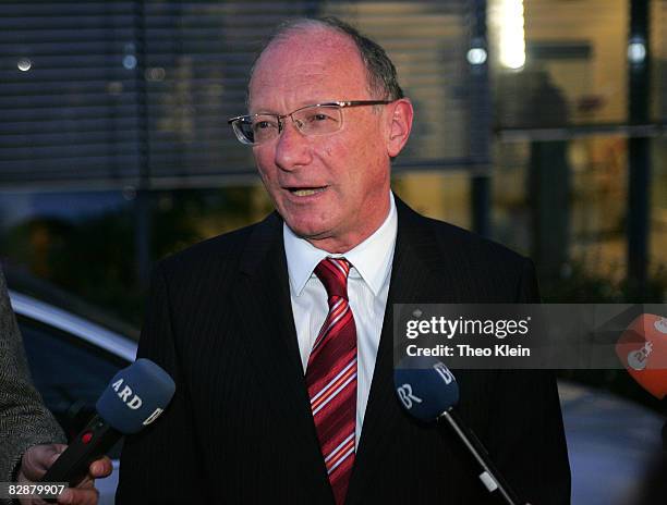 Franz Maget of the Social Democrats Party speaks to the media prior to a television debate on September 18, 2008 in Unterfoehring near Munich,...