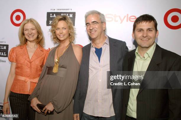 292 Spirit Of Independence Award Ceremony Honoring Charlize Theron Red ...